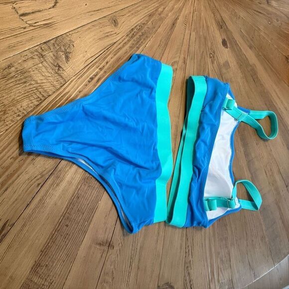 2 piece blue high waisted swimsuit size medium - Picture 6 of 7